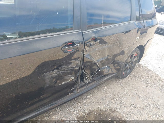 Продажа на аукционе авто 2011 Toyota Sienna Se, vin: 5TDXK3DC6BS037522, номер лота: 46150537