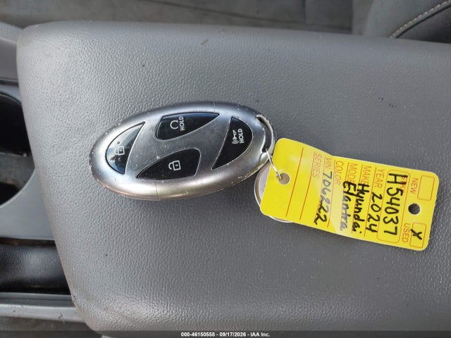 2024 Hyundai Elantra Sel მანქანა იყიდება აუქციონზე, vin: KMHLM4DG5RU706222, აუქციონის ნომერი: 46150558