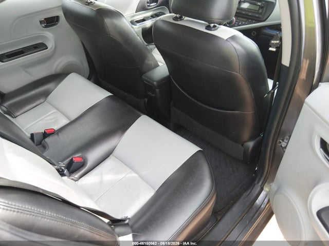 2012 Toyota Prius C Two მანქანა იყიდება აუქციონზე, vin: JTDKDTB33C1020330, აუქციონის ნომერი: 46150562