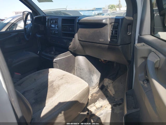 46150574 :رقم المزاد ، 1GCZGFBA8A1107532 vin ، 2010 Chevrolet Express 2500 Work Van مزاد بيع