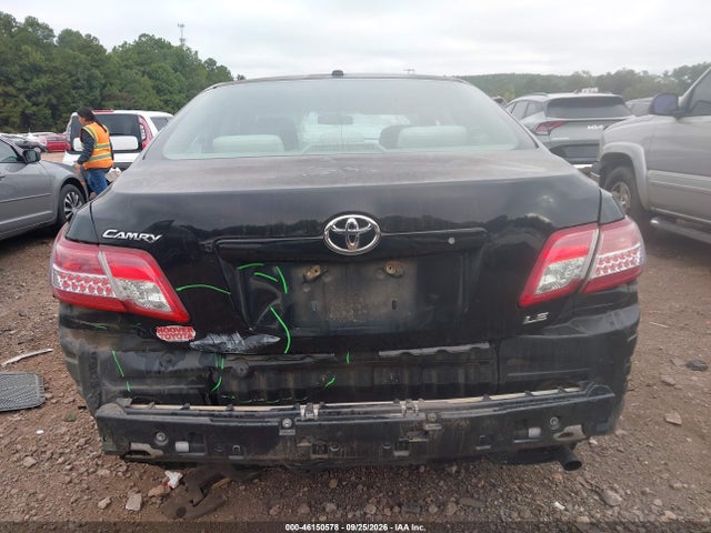 46150578 :رقم المزاد ، 4T1BF3EK4BU134715 vin ، 2011 Toyota Camry Le مزاد بيع