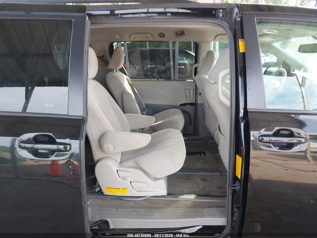 Продаж на аукціоні авто 2013 Toyota Sienna Le 7 Passenger, vin: 5TDJK3DC8DS070482, номер лоту: 46150599
