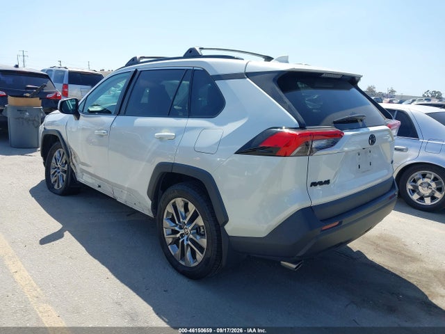 2021 Toyota Rav4 Xle Premium მანქანა იყიდება აუქციონზე, vin: 2T3C1RFV7MW148195, აუქციონის ნომერი: 46150659