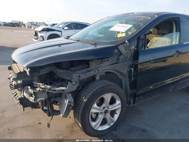 2015 Ford Escape Se მანქანა იყიდება აუქციონზე, vin: 1FMCU0G75FUA07785, აუქციონის ნომერი: 46150661
