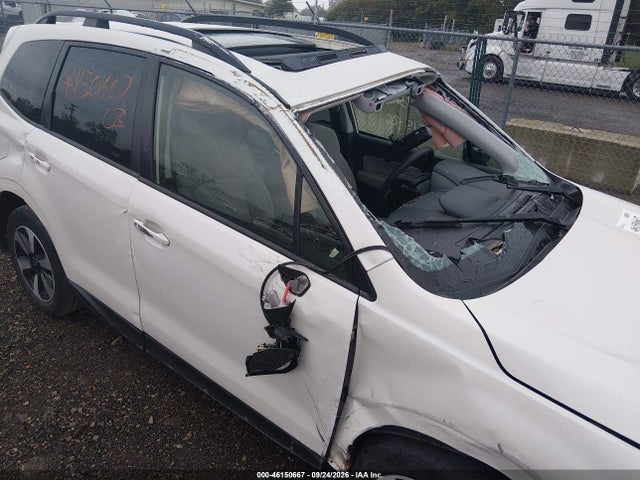 2018 Subaru Forester 2.5i Premium მანქანა იყიდება აუქციონზე, vin: JF2SJAGC0JH494005, აუქციონის ნომერი: 46150667