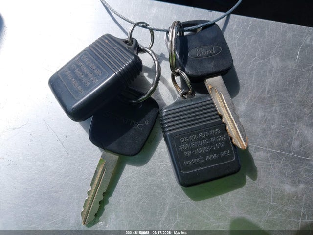 Продажа на аукционе авто 2000 Ford Excursion Xlt, vin: 1FMNU40L6YEC37839, номер лота: 46150668