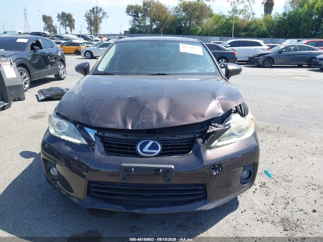 2013 Lexus Ct 200h მანქანა იყიდება აუქციონზე, vin: JTHKD5BH7D2140634, აუქციონის ნომერი: 46150683