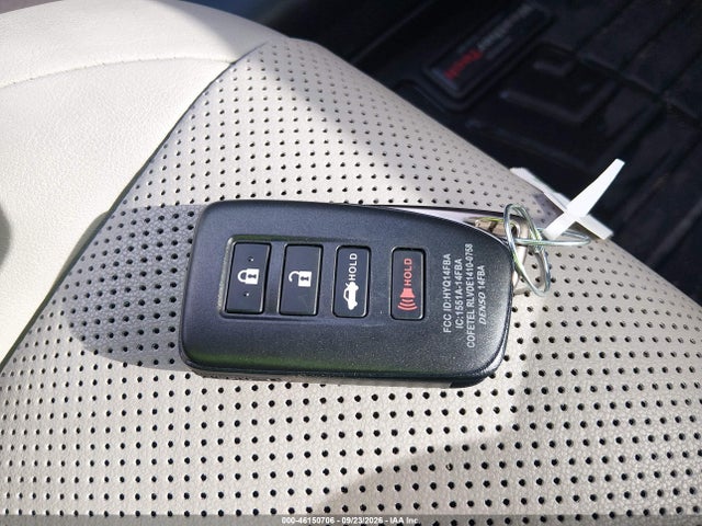 46150706 :رقم المزاد ، 58ABK1GG9HU049069 vin ، 2017 Lexus Es 350 مزاد بيع
