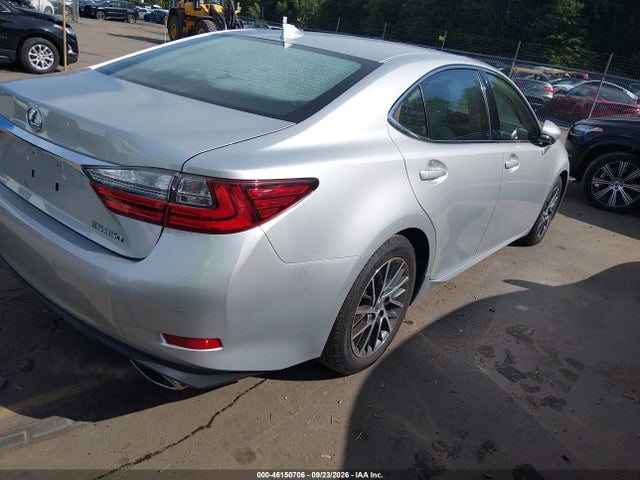 46150706 :رقم المزاد ، 58ABK1GG9HU049069 vin ، 2017 Lexus Es 350 مزاد بيع