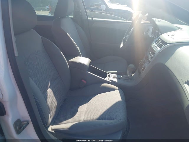 2011 Chevrolet Malibu Ls მანქანა იყიდება აუქციონზე, vin: 1G1ZB5E18BF131363, აუქციონის ნომერი: 46150743