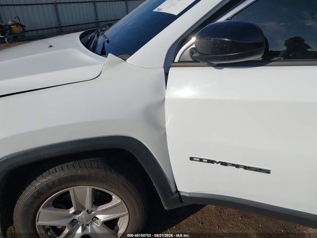 Auction sale of the 2022 Jeep Compass Latitude 4x4, vin: 3C4NJDBB8NT112418, lot number: 46150753