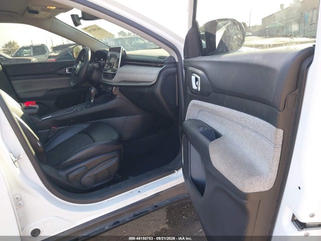 Auction sale of the 2022 Jeep Compass Latitude 4x4, vin: 3C4NJDBB8NT112418, lot number: 46150753