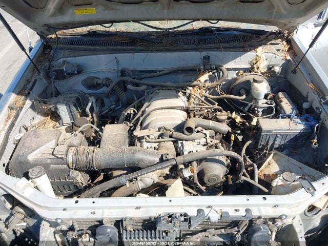 2001 Toyota Sequoia Limited V8 მანქანა იყიდება აუქციონზე, vin: 5TDZT38A71S017230, აუქციონის ნომერი: 46150783