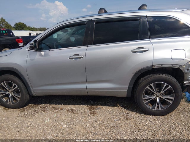 Продаж на аукціоні авто 2016 Toyota Highlander Xle V6, vin: 5TDKKRFH2GS131166, номер лоту: 46150831