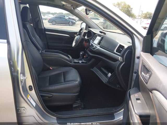 Продаж на аукціоні авто 2016 Toyota Highlander Xle V6, vin: 5TDKKRFH2GS131166, номер лоту: 46150831