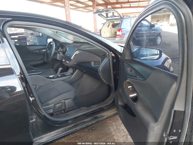 Chevrolet MALIBU LT 2018 1G1ZD5ST7JF121938 Image 5