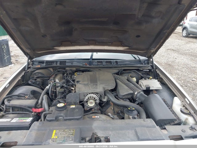 46150866 :رقم المزاد ، 2MEFM74W45X612991 vin ، 2005 Mercury Grand Marquis Gs مزاد بيع
