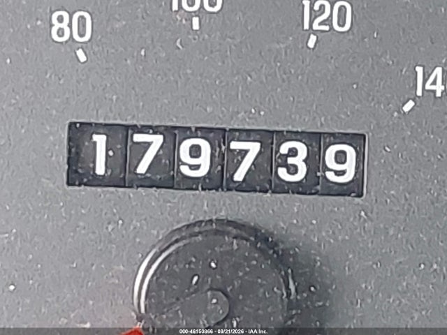 46150866 :رقم المزاد ، 2MEFM74W45X612991 vin ، 2005 Mercury Grand Marquis Gs مزاد بيع
