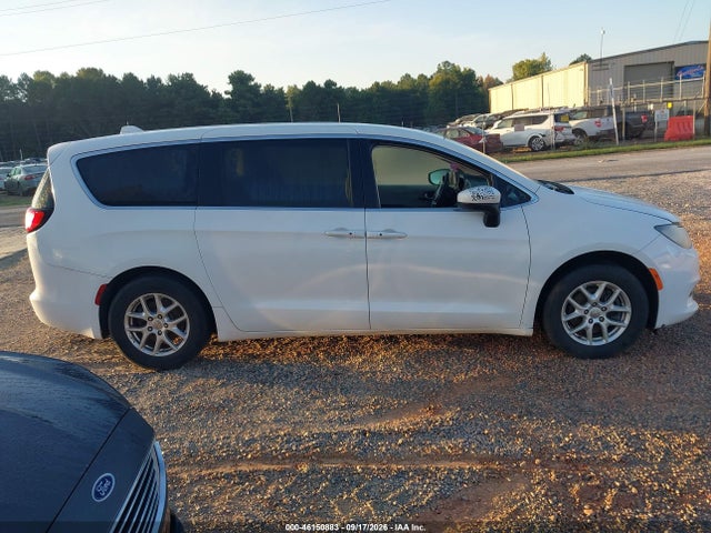 Продажа на аукционе авто 2017 Chrysler Pacifica Touring, vin: 2C4RC1DG3HR713181, номер лота: 46150883
