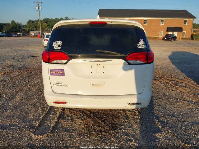 Продажа на аукционе авто 2017 Chrysler Pacifica Touring, vin: 2C4RC1DG3HR713181, номер лота: 46150883