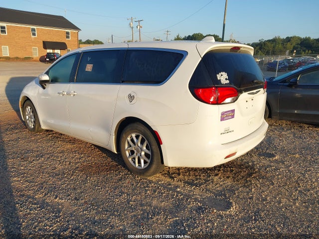 Продажа на аукционе авто 2017 Chrysler Pacifica Touring, vin: 2C4RC1DG3HR713181, номер лота: 46150883