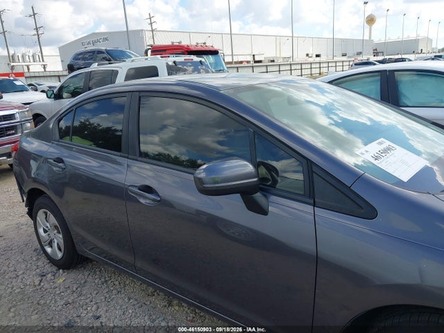 19XFB2F52FE083837 Honda Civic Lx