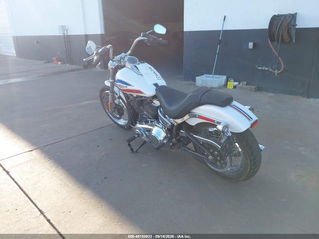 Harl Softail Super Glide 2026 1HD1BK926TB036412 Image 3