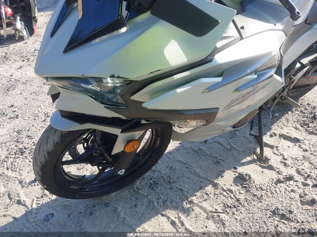 Kawasaki EX500 2025 ML5EXGG15SDA70515 Image 17