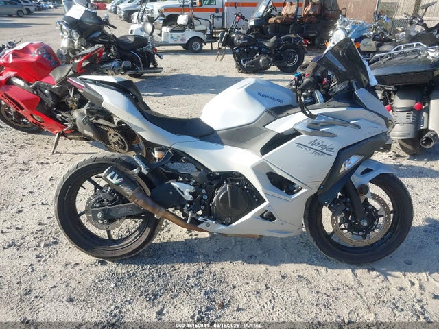 Kawasaki EX500 2025 ML5EXGG15SDA70515 Image 12