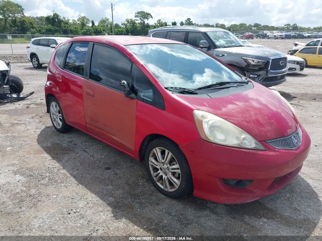 2011 Honda Fit Sport მანქანა იყიდება აუქციონზე, vin: JHMGE8G57BC003896, აუქციონის ნომერი: 46150957