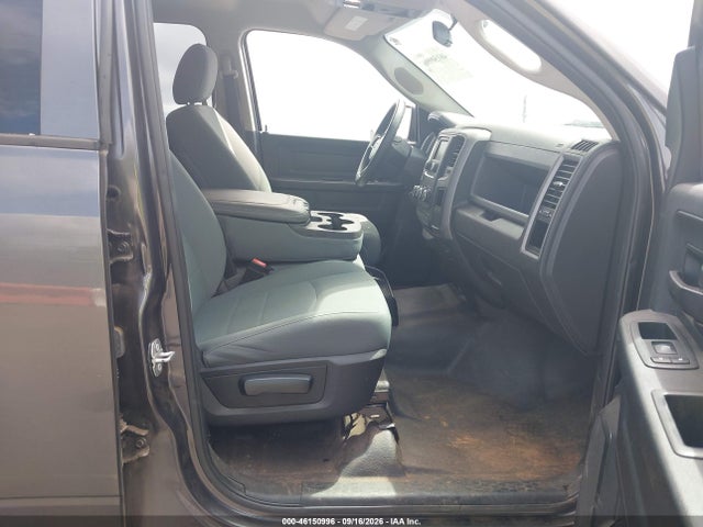 Продаж на аукціоні авто 2017 Ram 1500 Tradesman  4x4 5'7 Box, vin: 1C6RR7KG9HS763576, номер лоту: 46150996