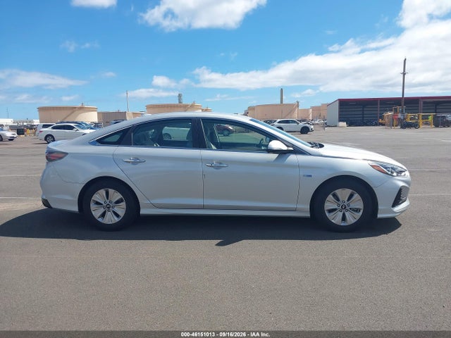 46151013 :رقم المزاد ، KMHE24L39JA083982 vin ، 2018 Hyundai Sonata Hybrid Se مزاد بيع