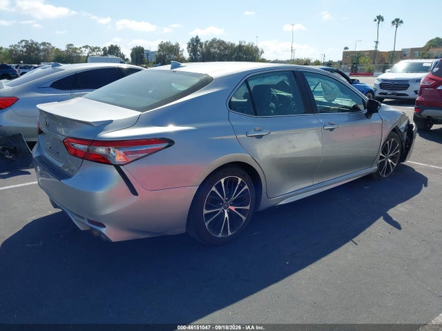 4T1B11HKXKU731768 Toyota CAMRY SE