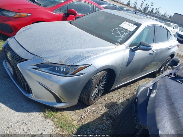 46151111 :رقم المزاد ، 58ADA1C14RU037457 vin ، 2024 Lexus Es 300h مزاد بيع