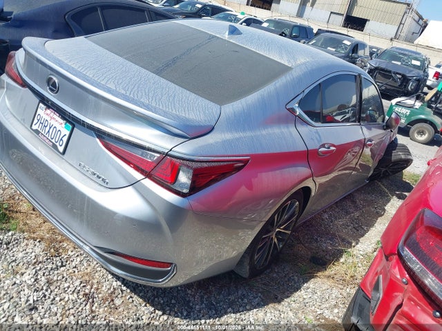 46151111 :رقم المزاد ، 58ADA1C14RU037457 vin ، 2024 Lexus Es 300h مزاد بيع