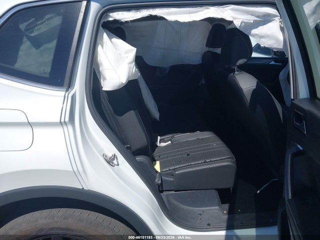 3VV3B7AX7PM105946 Volkswagen Tiguan 2.0t Se
