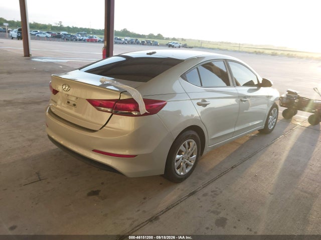 Hyundai ELANTRA SE 2017 5NPD74LF3HH104940 Image 4