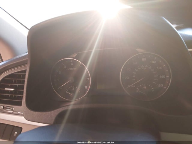 Hyundai ELANTRA SE 2017 5NPD74LF3HH104940 Image 7
