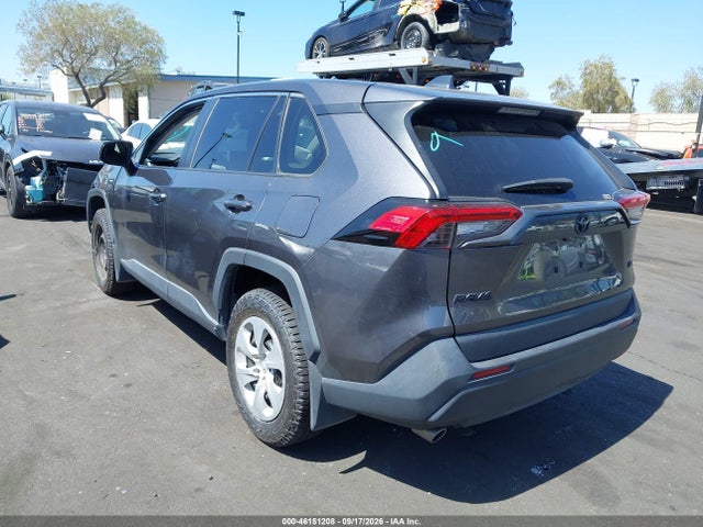 Toyota RAV4 LE 2024 2T3H1RFV0RC252767 Image 3