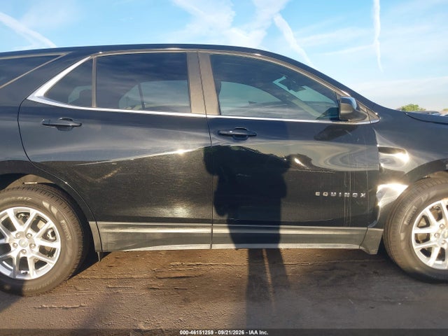 Продажа на аукционе авто 2022 Chevrolet Equinox Fwd Lt, vin: 2GNAXKEV1N6104163, номер лота: 46151259