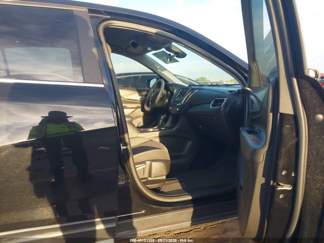 Продажа на аукционе авто 2022 Chevrolet Equinox Fwd Lt, vin: 2GNAXKEV1N6104163, номер лота: 46151259