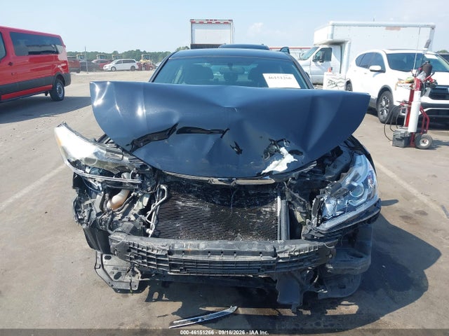46151266 :رقم المزاد ، 1HGCR2F58HA004645 vin ، 2017 Honda Accord Sport مزاد بيع