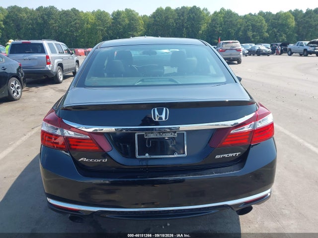 46151266 :رقم المزاد ، 1HGCR2F58HA004645 vin ، 2017 Honda Accord Sport مزاد بيع