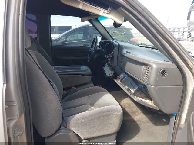 2005 Chevrolet Silverado 1500 Ls მანქანა იყიდება აუქციონზე, vin: 2GCEC13T051182657, აუქციონის ნომერი: 46151290
