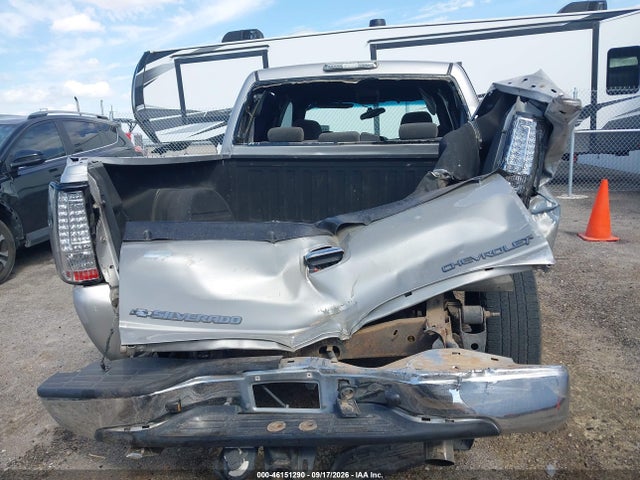 2005 Chevrolet Silverado 1500 Ls მანქანა იყიდება აუქციონზე, vin: 2GCEC13T051182657, აუქციონის ნომერი: 46151290