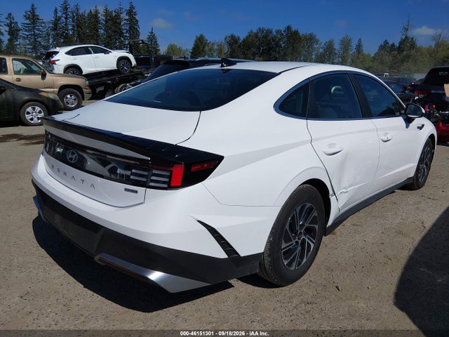 Aukcja sprzedaży 2026 Hyundai Sonata Hybrid Blue, vin: KMHL24JJ0TA163165, numer aukcji: 46151301