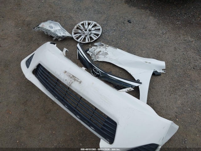 46151365 :رقم المزاد ، 4T4BF1FK7ER380414 vin ، 2014 Toyota Camry Le مزاد بيع
