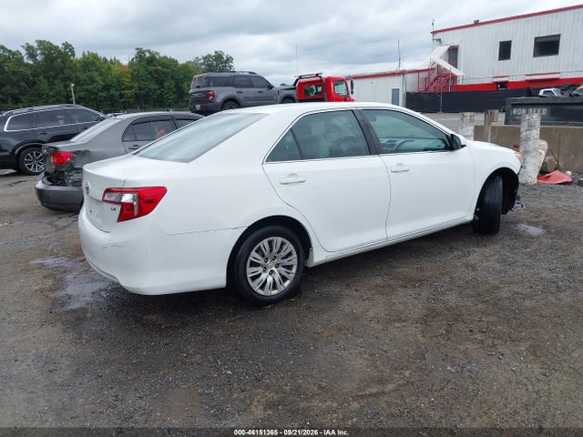46151365 :رقم المزاد ، 4T4BF1FK7ER380414 vin ، 2014 Toyota Camry Le مزاد بيع