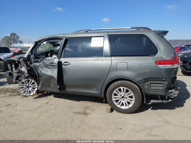 Продаж на аукціоні авто 2013 Toyota Sienna Xle V6 8 Passenger, vin: 5TDYK3DC2DS403659, номер лоту: 46151370