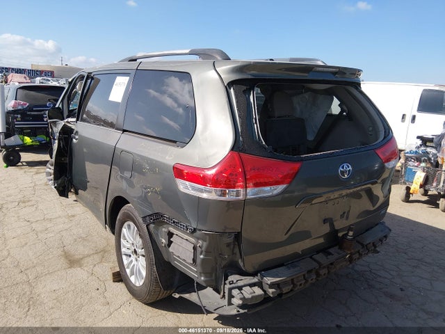 Продаж на аукціоні авто 2013 Toyota Sienna Xle V6 8 Passenger, vin: 5TDYK3DC2DS403659, номер лоту: 46151370
